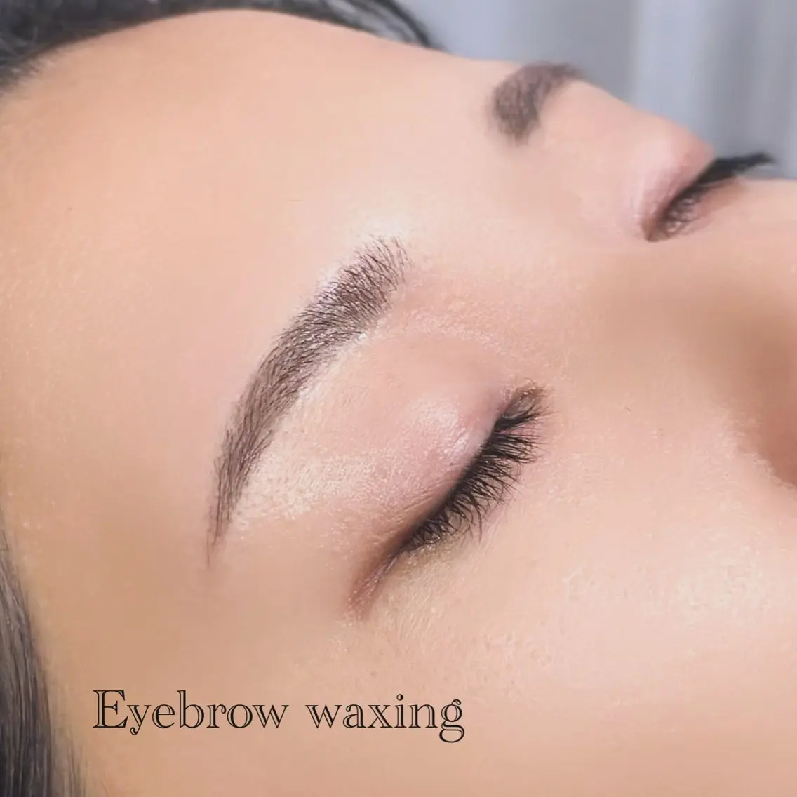 アイブロウ 眉毛ワックス脱毛 Fi-ne eye 🎀Chiakiのマツエク・マツパデザイン