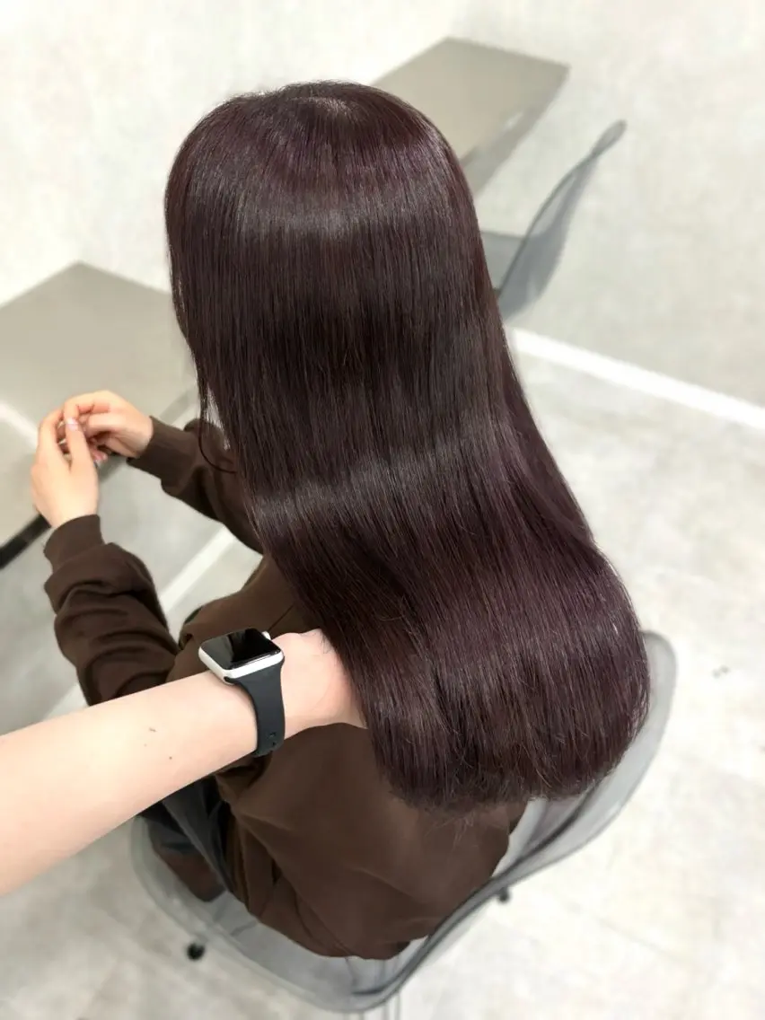 ロング カラー グレージュ ラベンダーカラー ラベンダーグレージュ ラベンダーグレー カット ヘアカラー 盛れる顔まわり✨🎀 レイヤー別所好葉のヘアスタイル