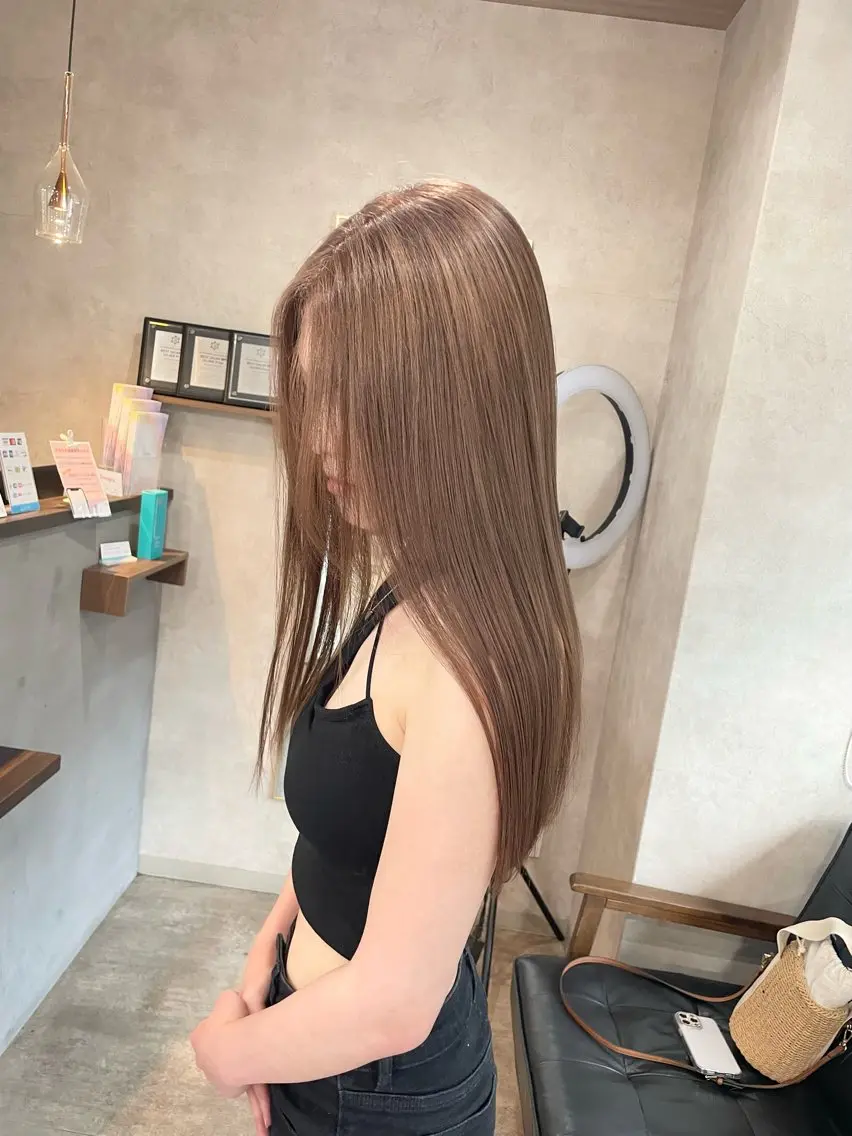 セミロング カラー ベージュカラー ブリーチ 透明感カラー カット ヘアカラー トリートメント RIENS aura / ayu ♡のヘアスタイル