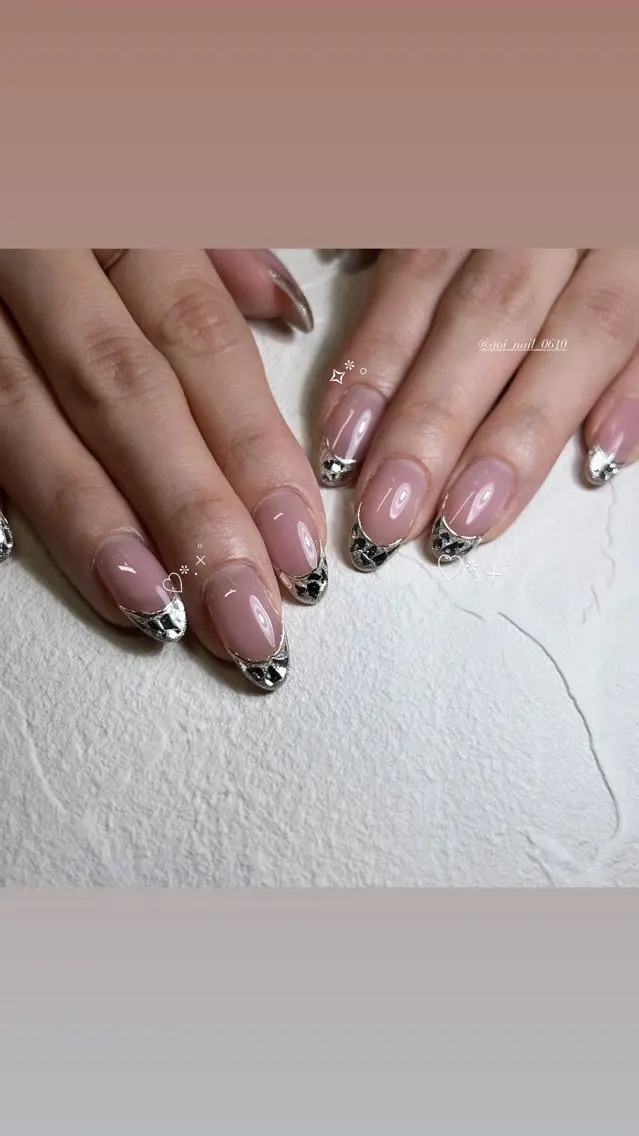 ネイル フレンチネイル ガラスフレンチ Nailist Aoiのネイルデザイン