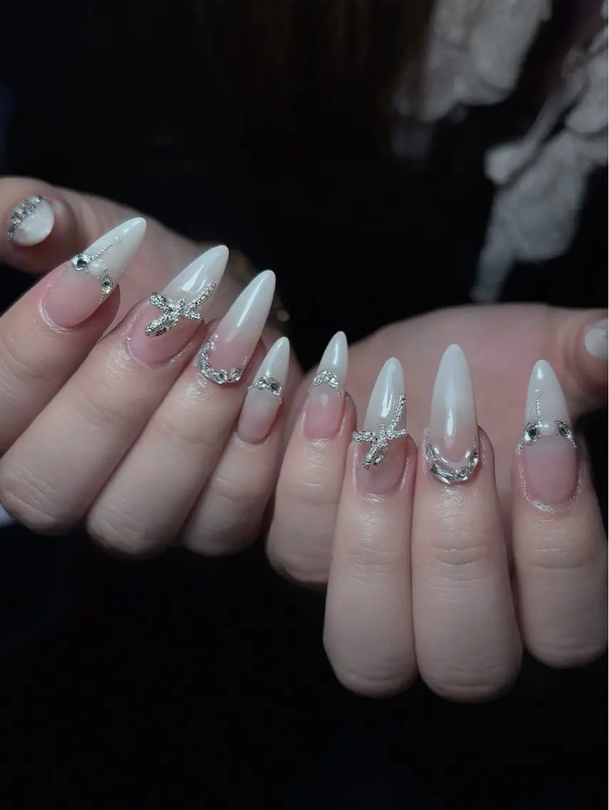 ネイル ハンドネイル Minette nailHuongのネイルデザイン