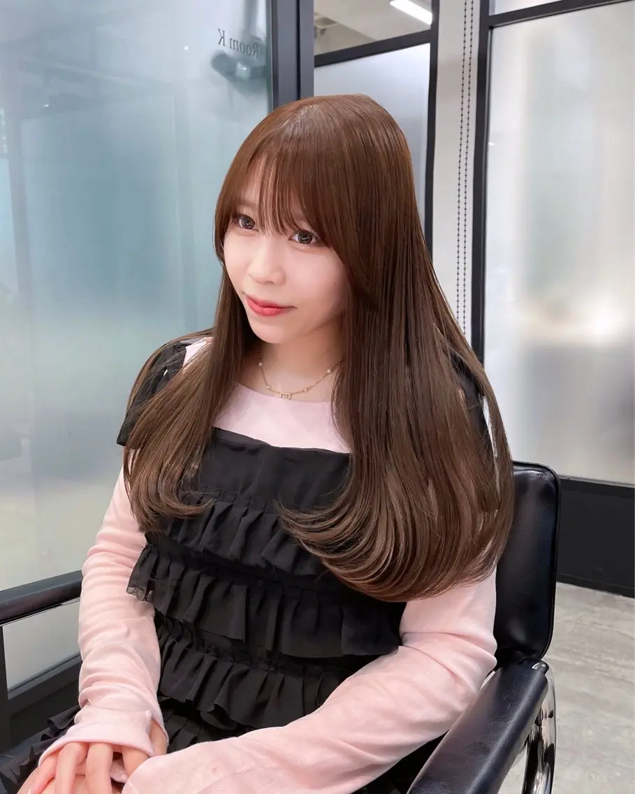 セミロング 韓国風ヘア レイヤーカット カット ヘアカラー トリートメント 韓国レイヤーカット 髪質改善▫️水野有真のヘアスタイル
