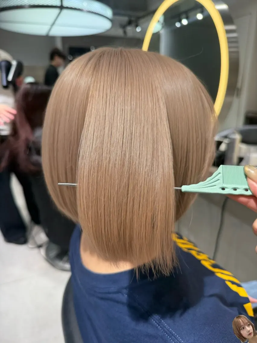 ショート カラー ベージュカラー ミルクティーベージュ カット ヘアカラー トリートメント ハルナ / 韓国ヘア♪のヘアスタイル