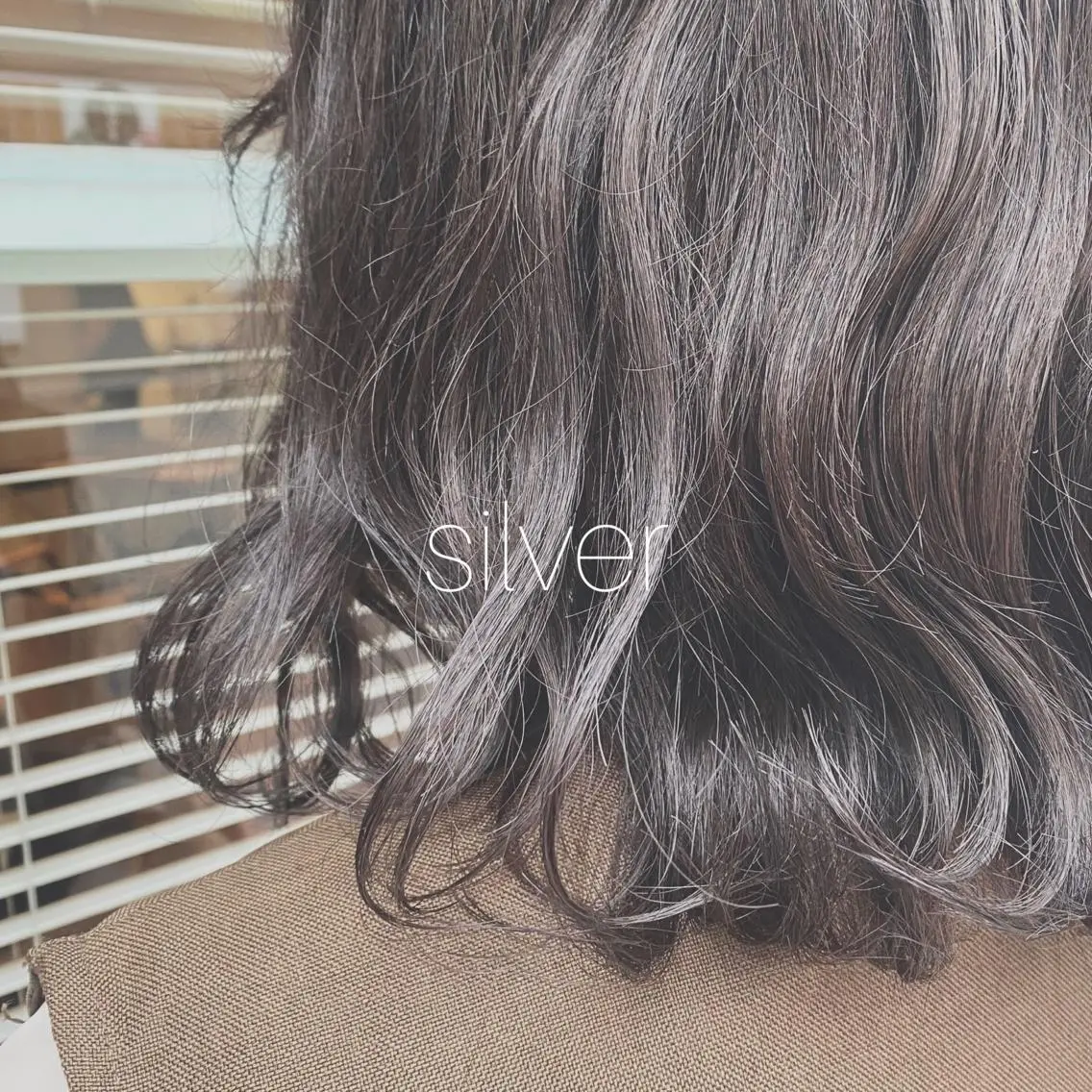 ミディアム カラー カット ヘアカラー トリートメント 𓅰なかがわ ふみな𓅯のヘアスタイル