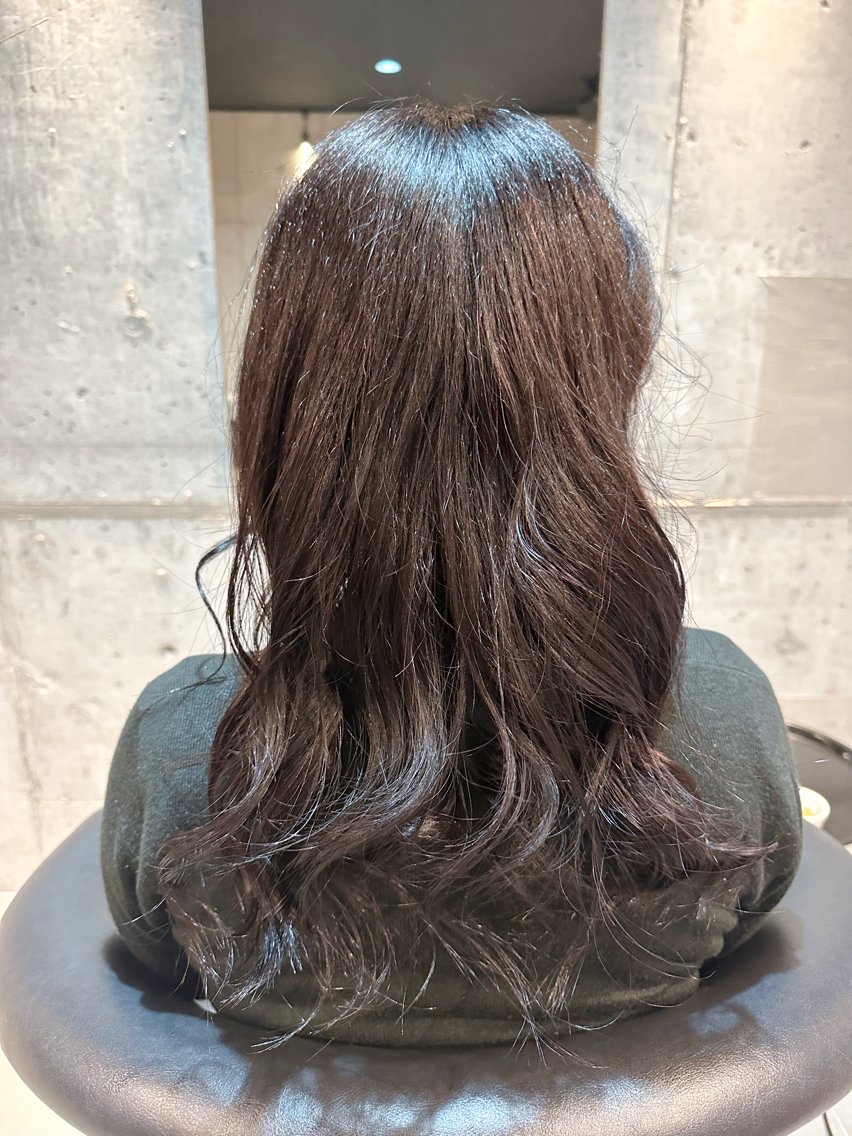 カラー ブルーカラー I’llまぃまぃ 南吹田️のヘアスタイル