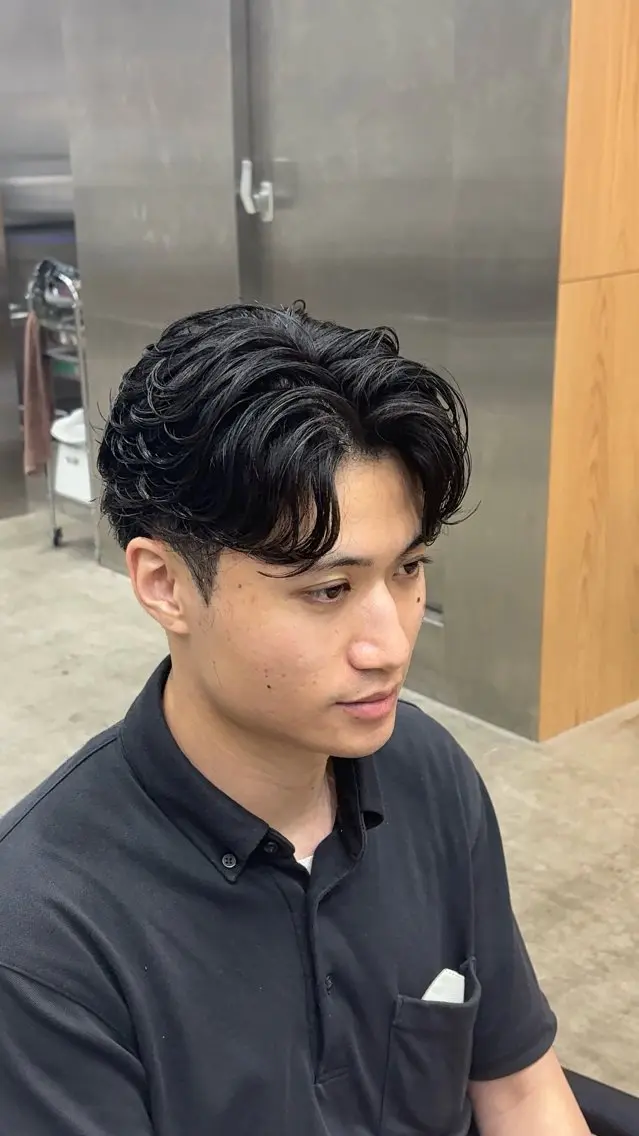 ショート カラー パーマ メンズ フェザーパーマ メンズパーマ カット パーマ fifth天神/ メンズパーマ/広夢のヘアスタイル