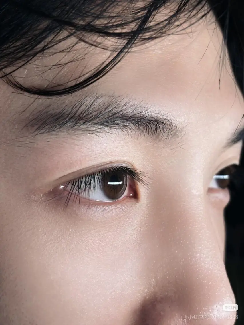 メンズ睫毛エクステ100本の写真