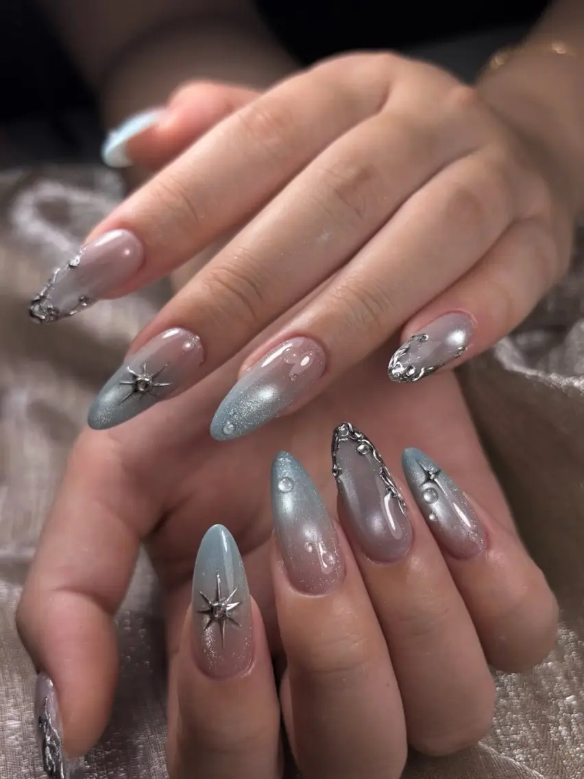 ネイル アートネイル チークネイル 氷ネイル・うるうるネイル 韓国ネイル マグネットネイル ハンドネイル NAILS168 新大久保店のネイルデザイン