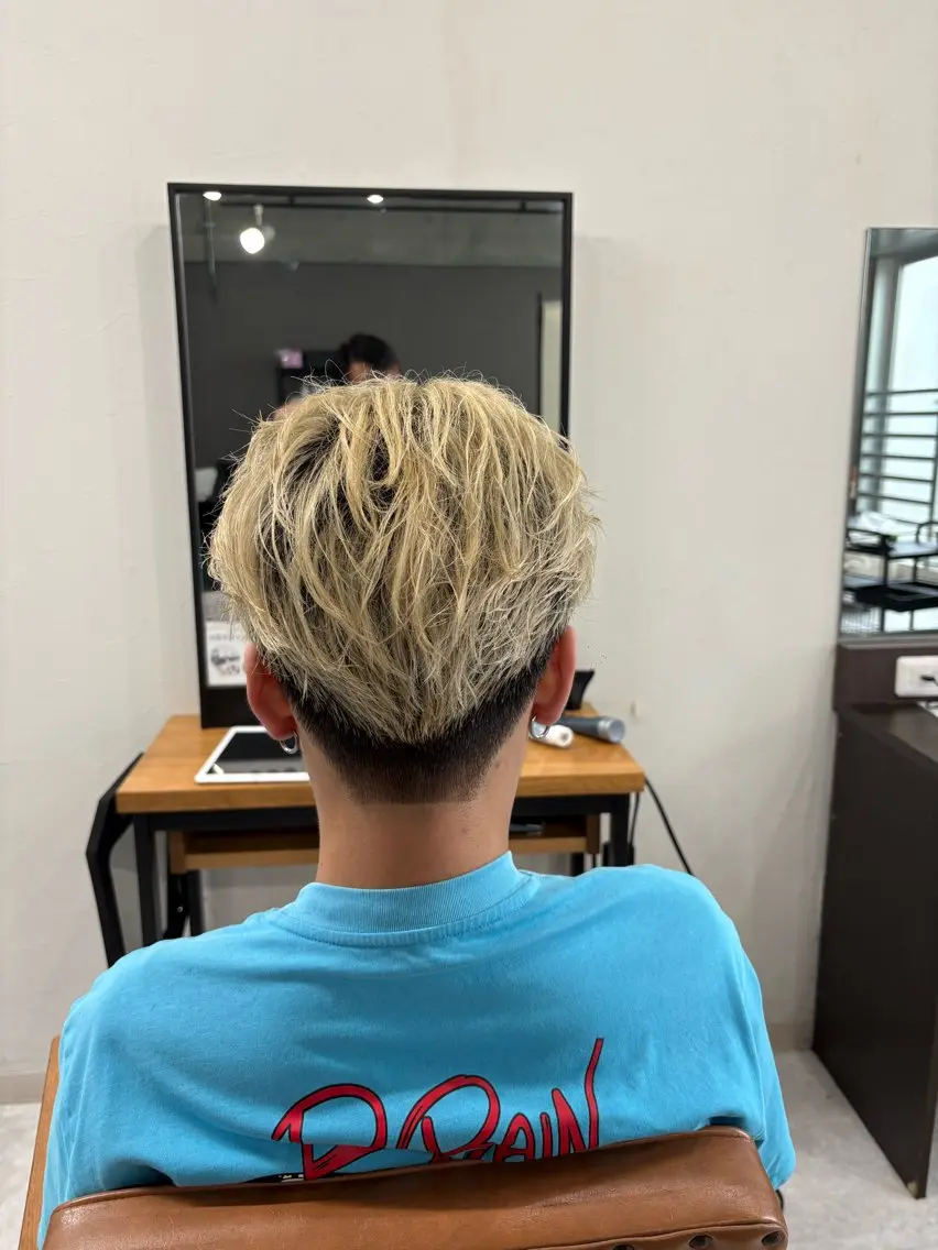 パーマ メンズ メンズブリーチ メンズパーマ 下北沢メンズパーマ 特化園田 楓莉のヘアスタイル