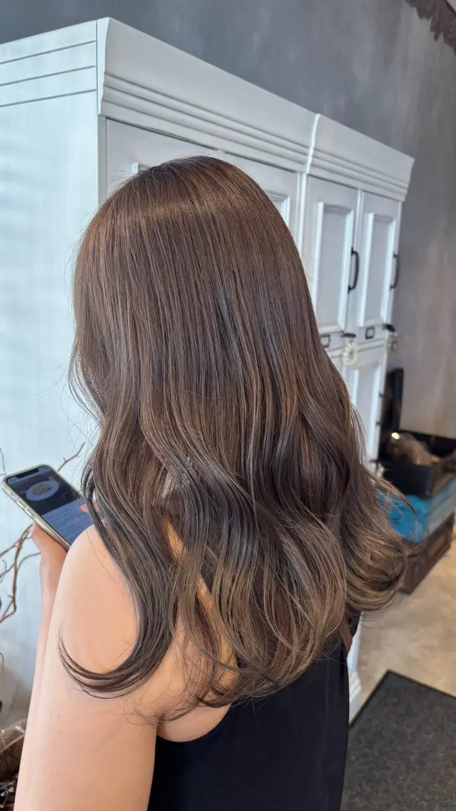 ロング カット ヘアカラー トリートメント 長瀬 友唯のヘアスタイル