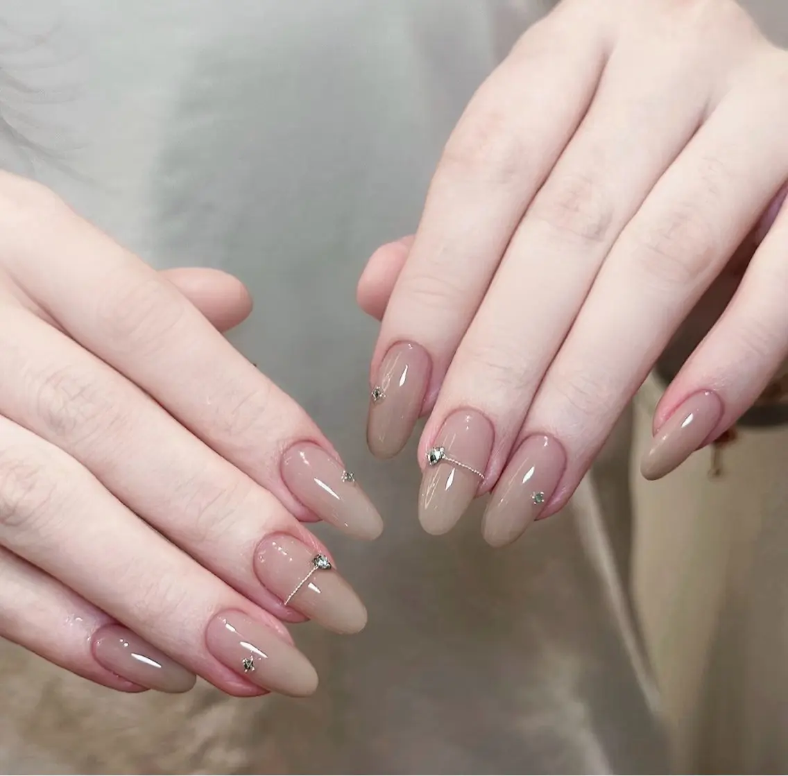 ネイル ラメ(グリッター) オフィスネイル ワンカラーネイル シンプルネイル ストーンネイル ハンドネイル Wilu nail 二子玉川店のネイルデザイン