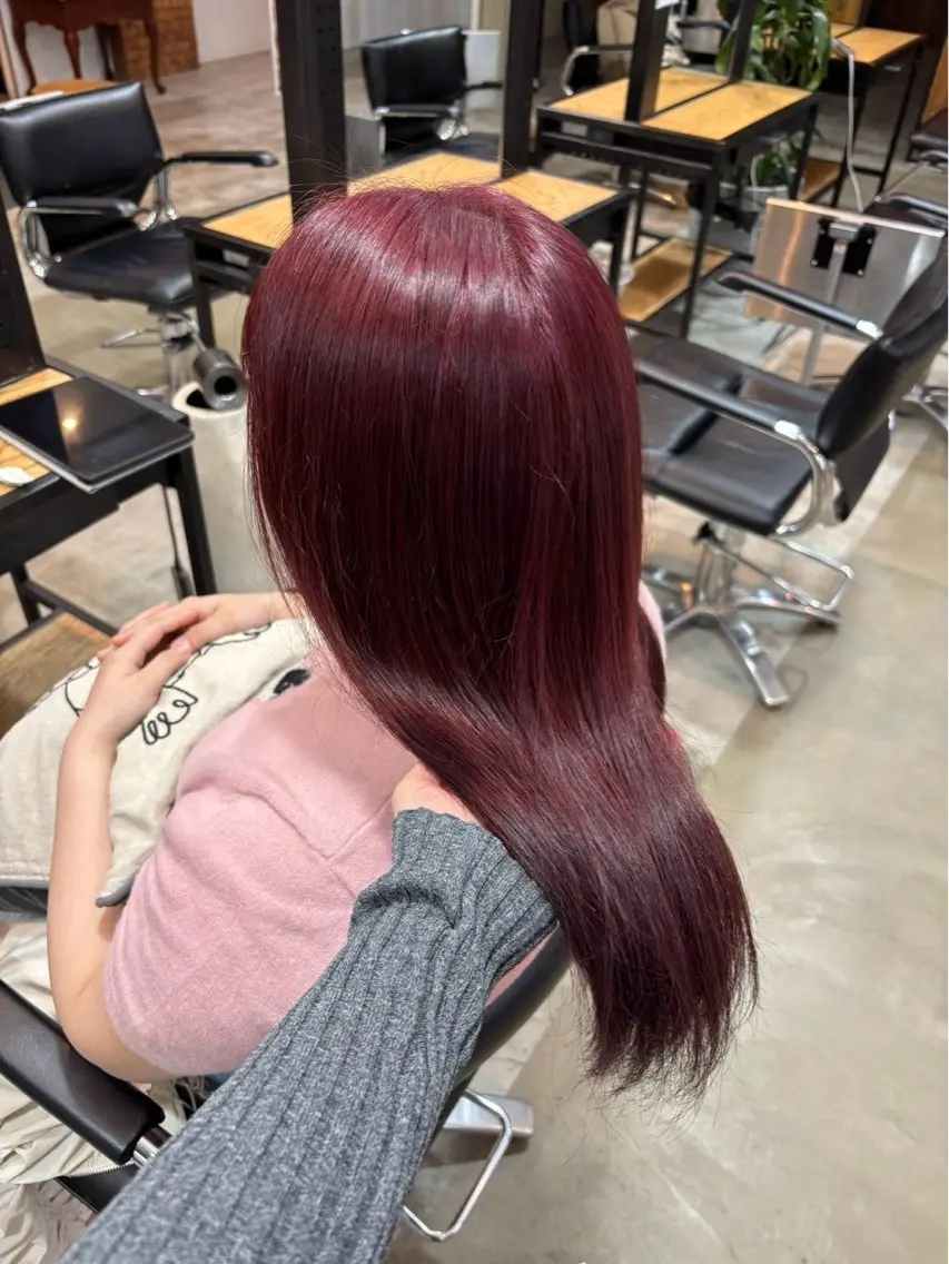 カラー ブリーチ ダブルカラー くるみ avedaのヘアスタイル