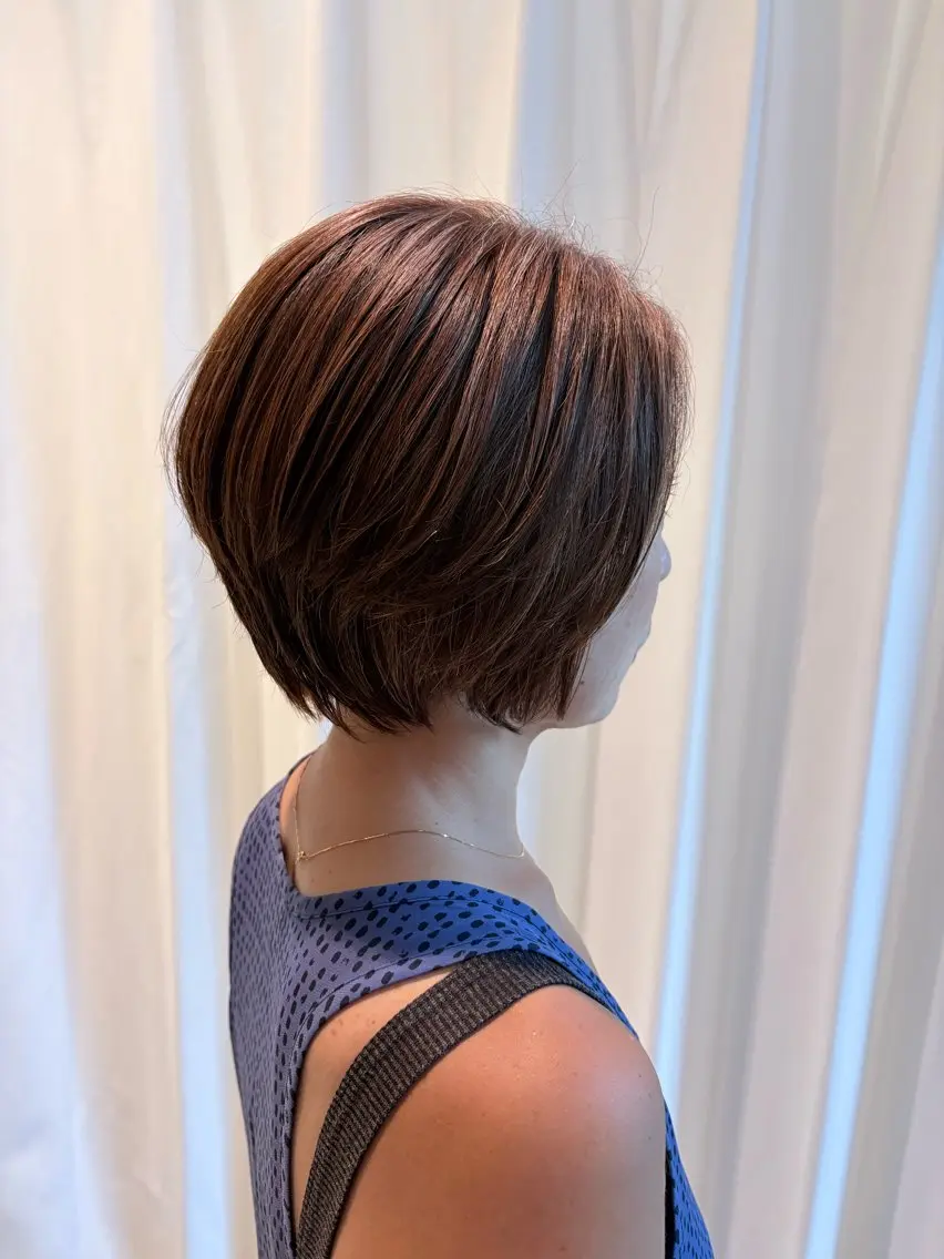 ショート カット 伊藤 アユミのヘアスタイル