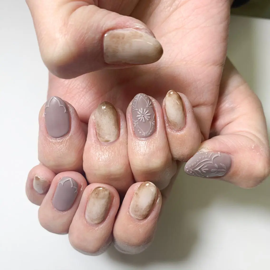 ネイル ハンドネイル FIORITURA aiのネイルデザイン