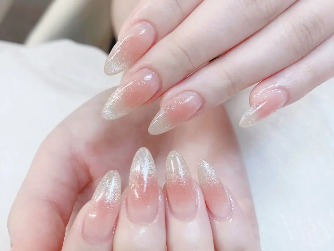 ネイル チークネイル 成人式 フレンチネイル グラデーション 氷ネイル・うるうるネイル ハンドネイル DUO MI nail salonのネイルデザイン