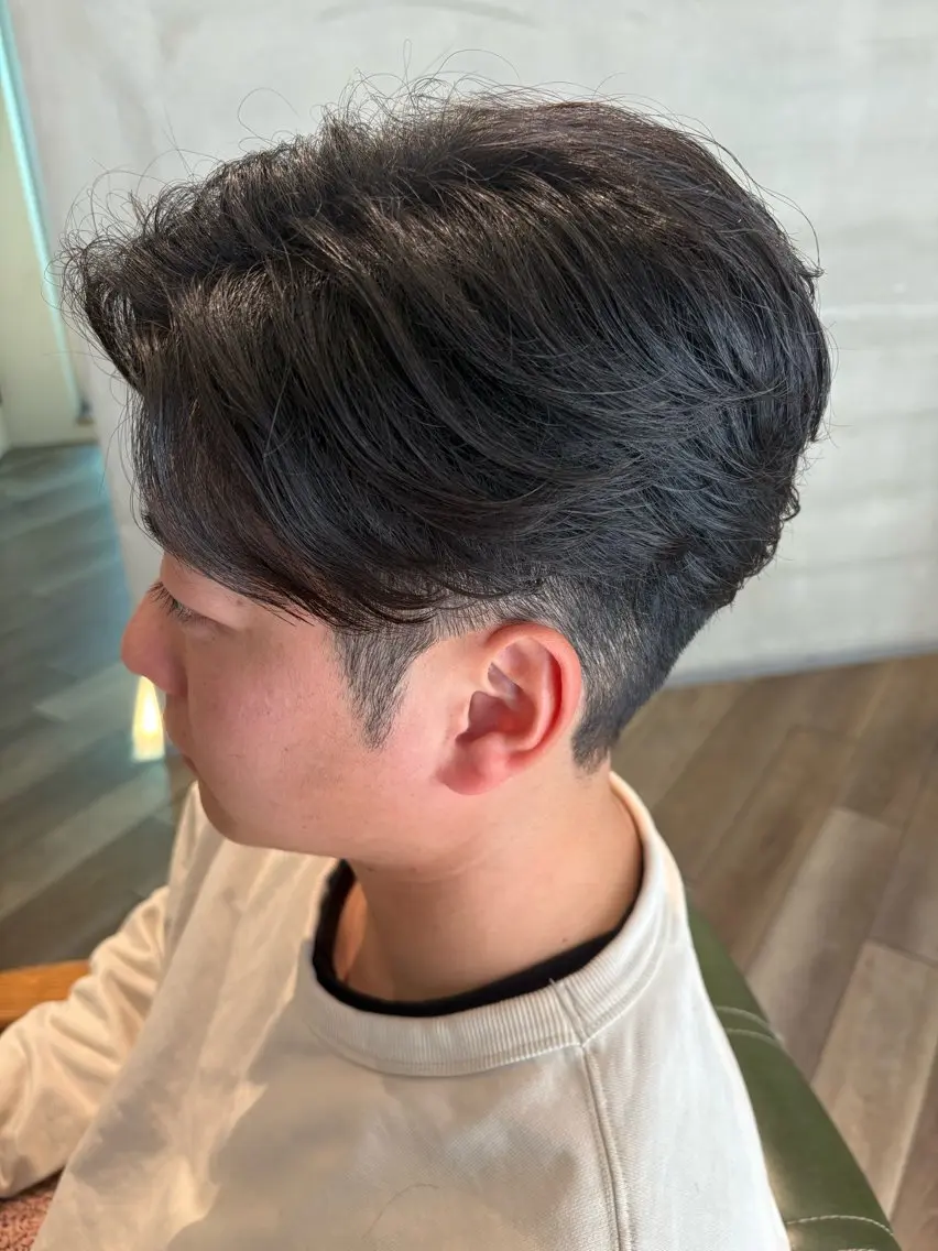 パーマ メンズ カット パーマ 鮫島海斗☆レイヤー☆ ケアブリーチのヘアスタイル