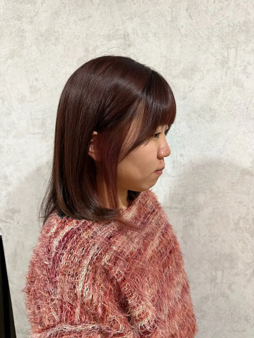 ミディアム カラー ブリーチ イヤリングカラー ラベンダーカラー ラベンダーピンク ピンクカラー 小松 莉夏子のヘアスタイル