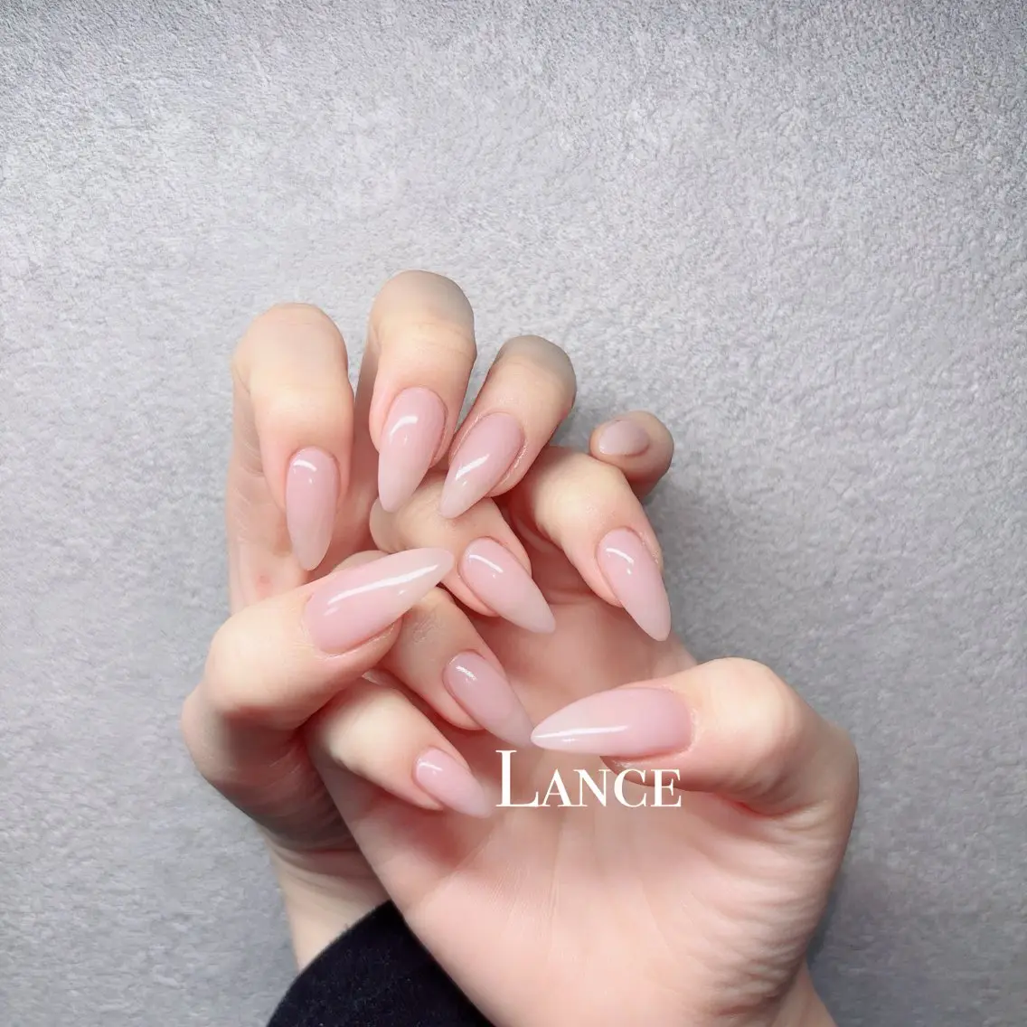 ネイル キラキラネイル 韓国ネイル 春ネイル ワンホンネイル 冬ネイル ハンドネイル Lance nailのネイルデザイン