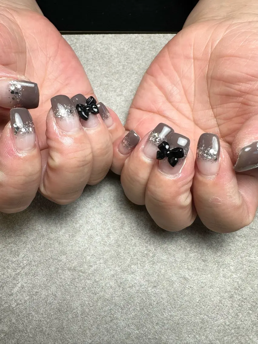 ネイル ガーリー nailroom Anmie.のネイルデザイン