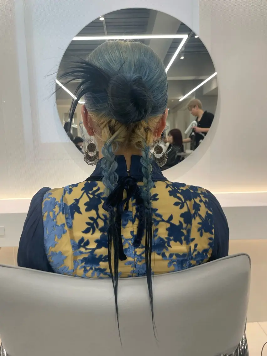 セミロング ヘアセット ヘアセット🎀耳つぼ 👂💎MONAMIのヘアスタイル