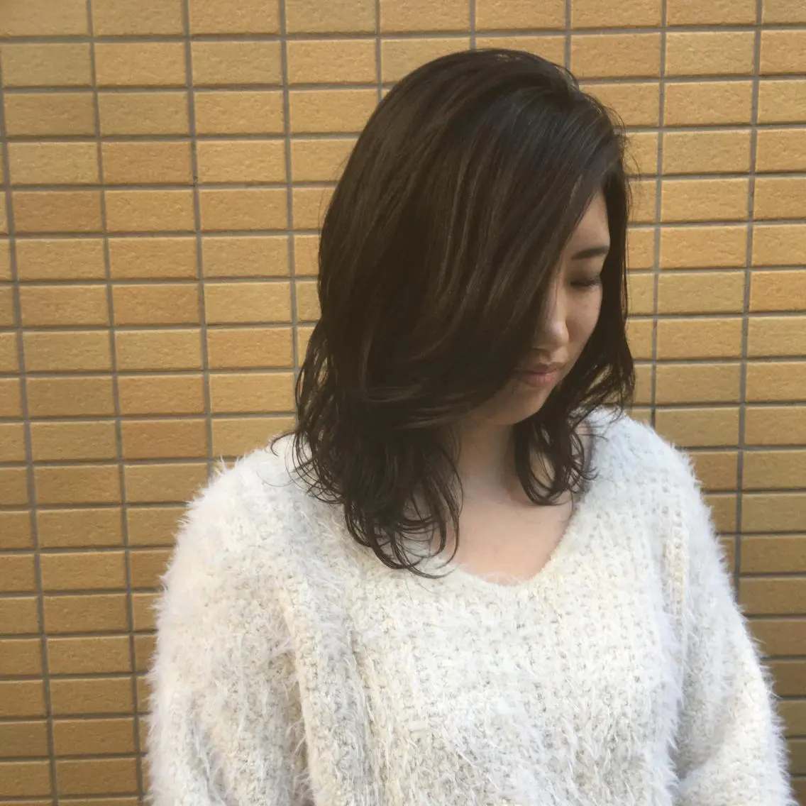 セミロング カラー カット ヘアカラー トリートメント しのはら まどかのヘアスタイル