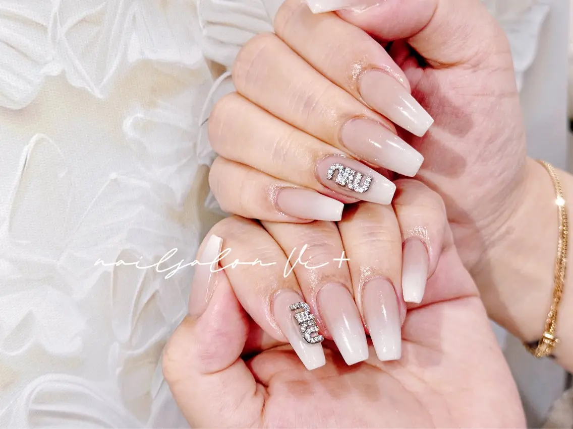 ネイル ハンドネイル ✨Nailsalon Vi+✨のネイルデザイン