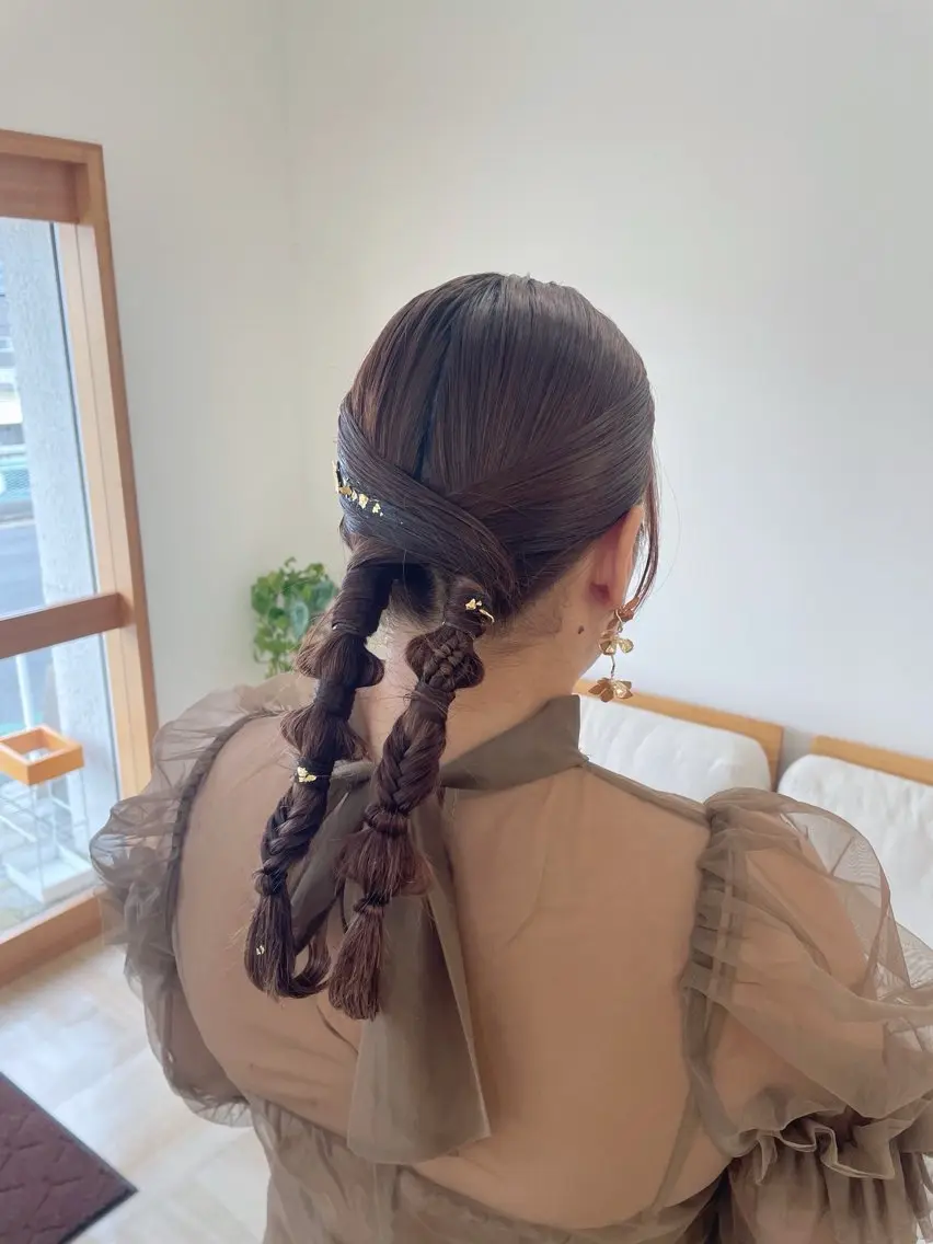 セミロング 川下 葉音のヘアスタイル