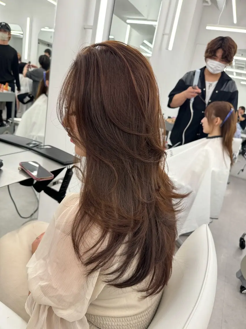 ロング カラー カット 顔まわりの神様✨ 透明感カラー藤嶋秀幸のヘアスタイル