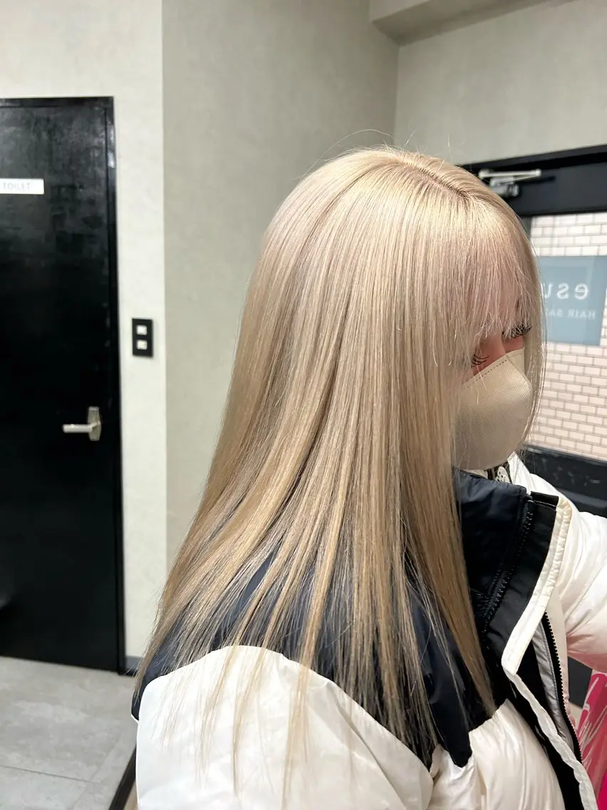 ロング ヘアカラー ハイトーン髪質改善 🫧大阪/kanonのヘアスタイル