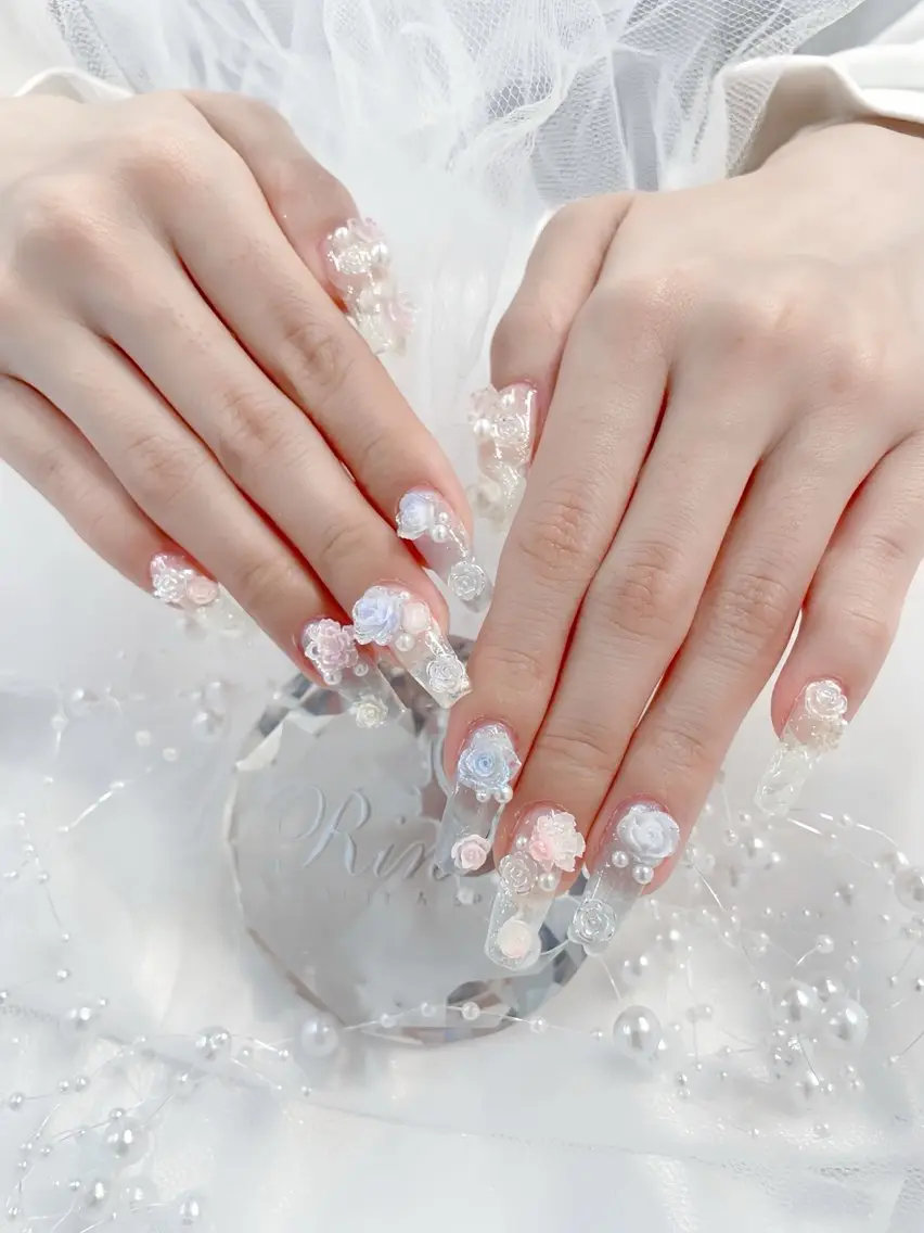 ネイル アートネイル チークネイル ジェルネイル ロングネイル マグネットネイル ハンドネイル Rin Nail 新大久保店のネイルデザイン