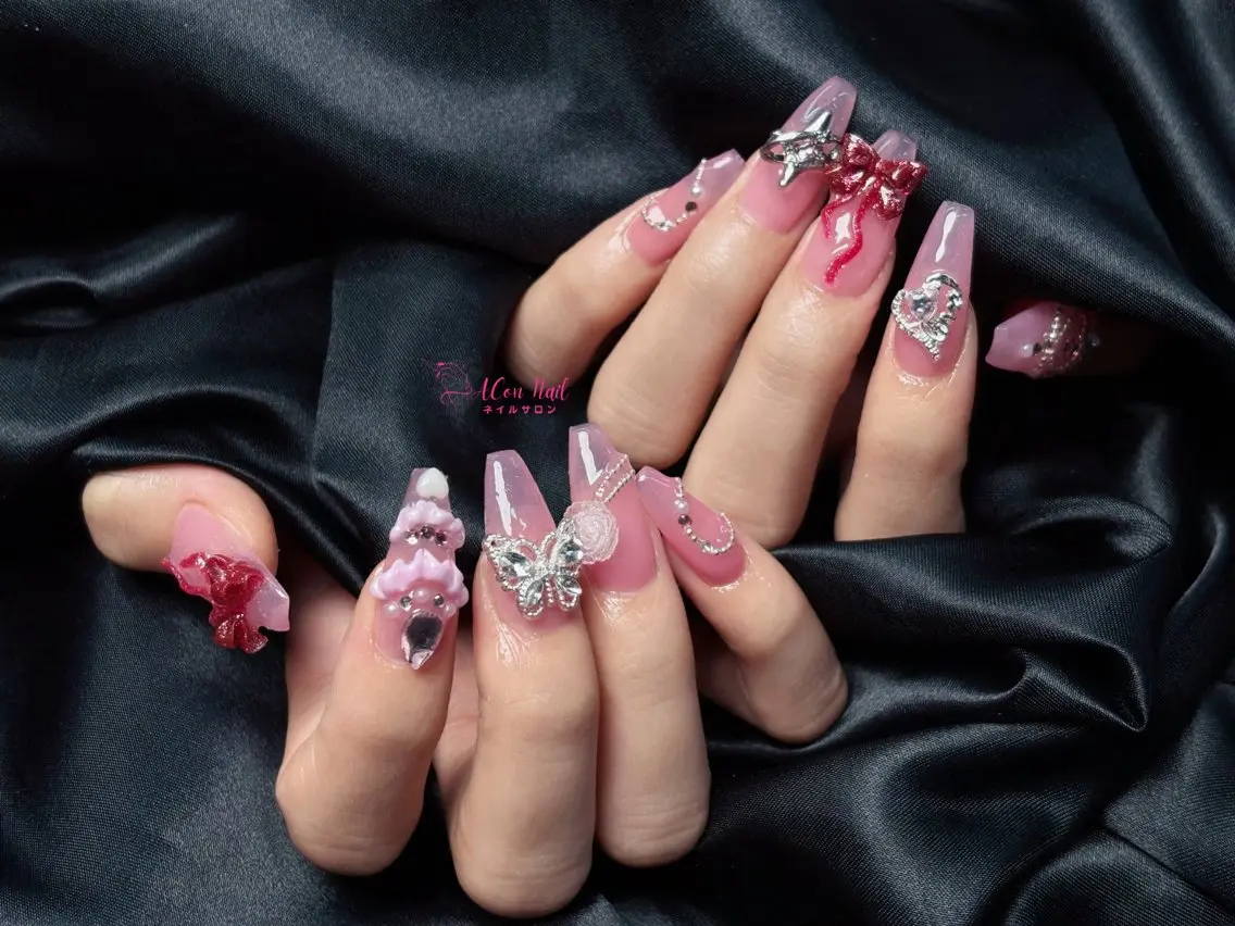 ネイル 桜ネイル 長さ出し フラワーネイル フレンチネイル ジェルネイル ハンドネイル ACon NailSalonのネイルデザイン