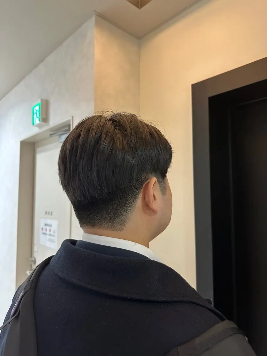 ショート メンズ 刈り上げ 大場 賀句のヘアスタイル