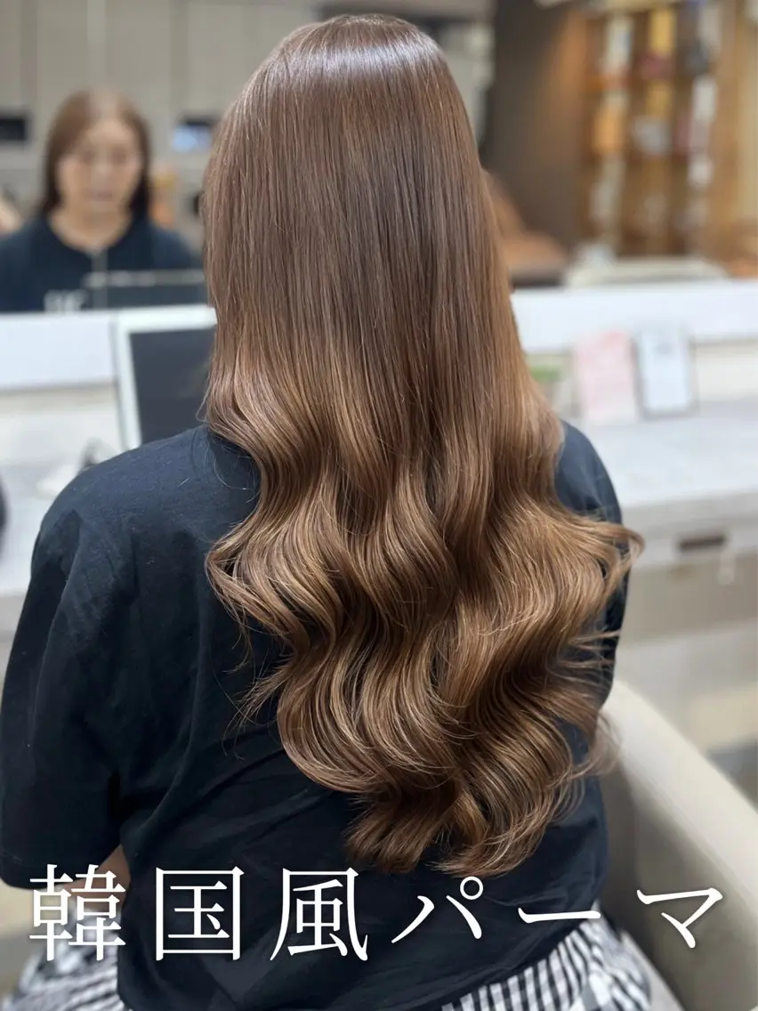 ロング 韓国風ヘア カット パーマ 波巻きウェーブ 韓国風パーマ 纐纈のヘアスタイル
