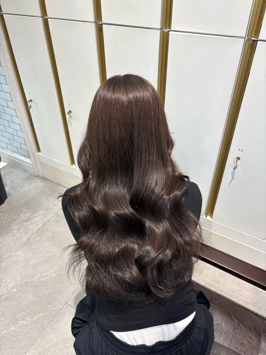ロング カット ヘアカラー トリートメント 艶髪/透明感カラー 🫧韓国ヘアのヘアスタイル