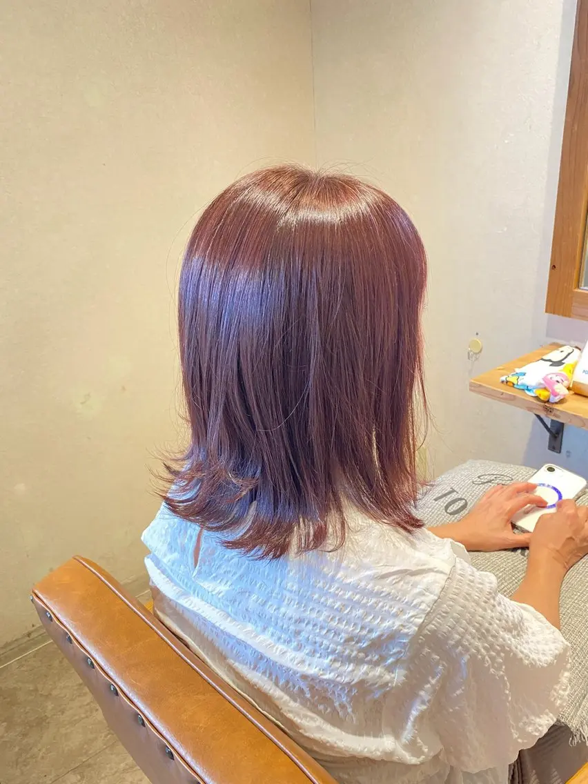 ミディアム 酸性ストレート/ブリ ーチなしWカラー河本のヘアスタイル