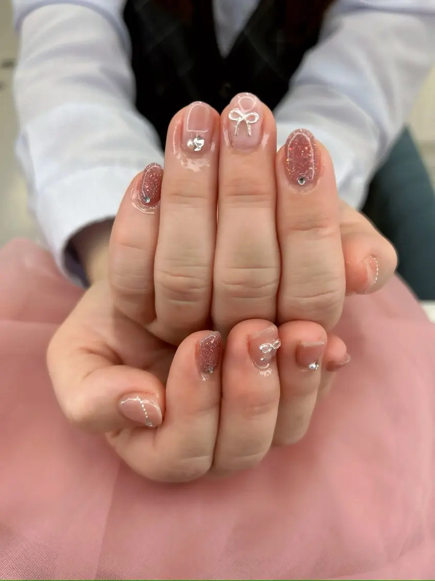 ネイル フラッシュネイル 韓国ネイル リボン ショートネイル ワンホンネイル ❀pom nail❀ aya.のネイルデザイン