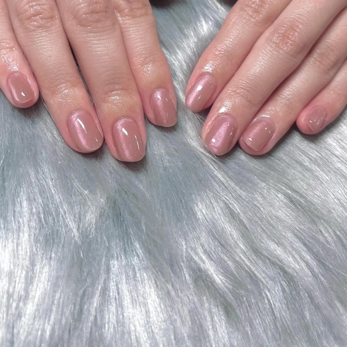 ネイル オーロラネイル ハンドネイル nail patio 新越谷 yukiのネイルデザイン