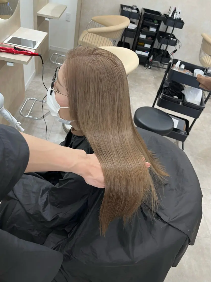 ロング カラー ブリーチ ケアブリーチ ダブルカラー カット ヘアカラー トリートメント 廣庭 勇人のヘアスタイル