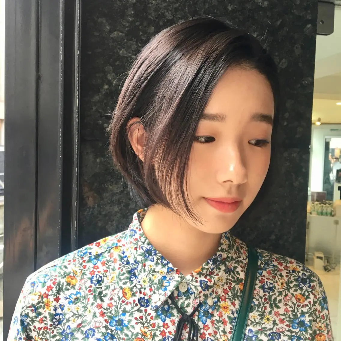 ショート KONOMI スタイリストのヘアスタイル