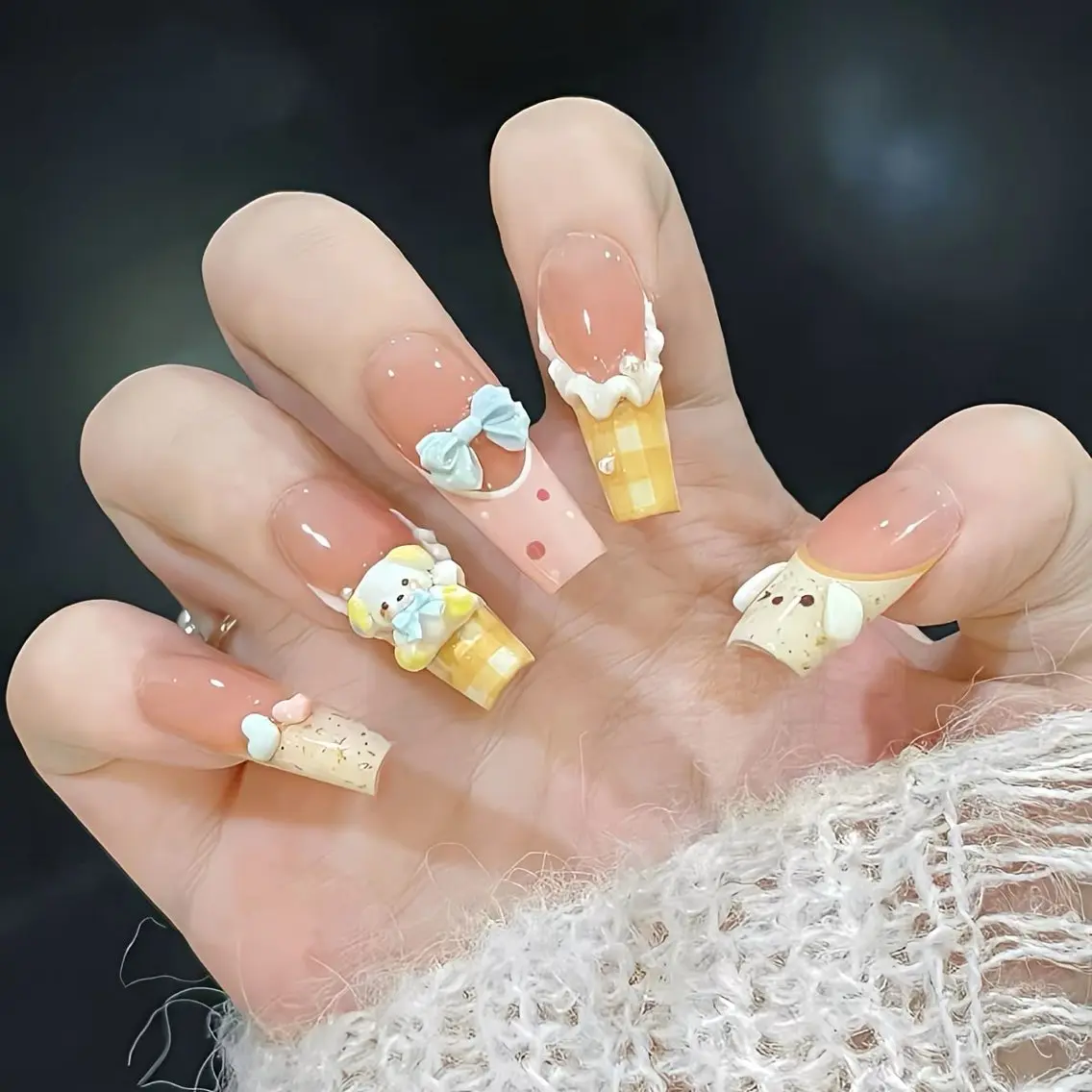 ネイル アートネイル ジェルネイル キラキラネイル 持ち込み ワンホンネイル ハンドネイル ハンドケア Panda chan Novaのネイルデザイン