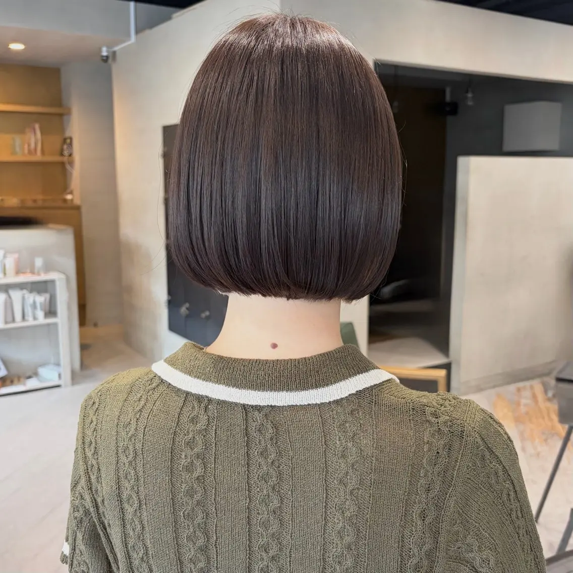 ショート カラー ブラウンカラー ナチュラルブラウン ボブ カット ヘアカラー なな/ICI/レイヤ ーパーマ/上前津のヘアスタイル