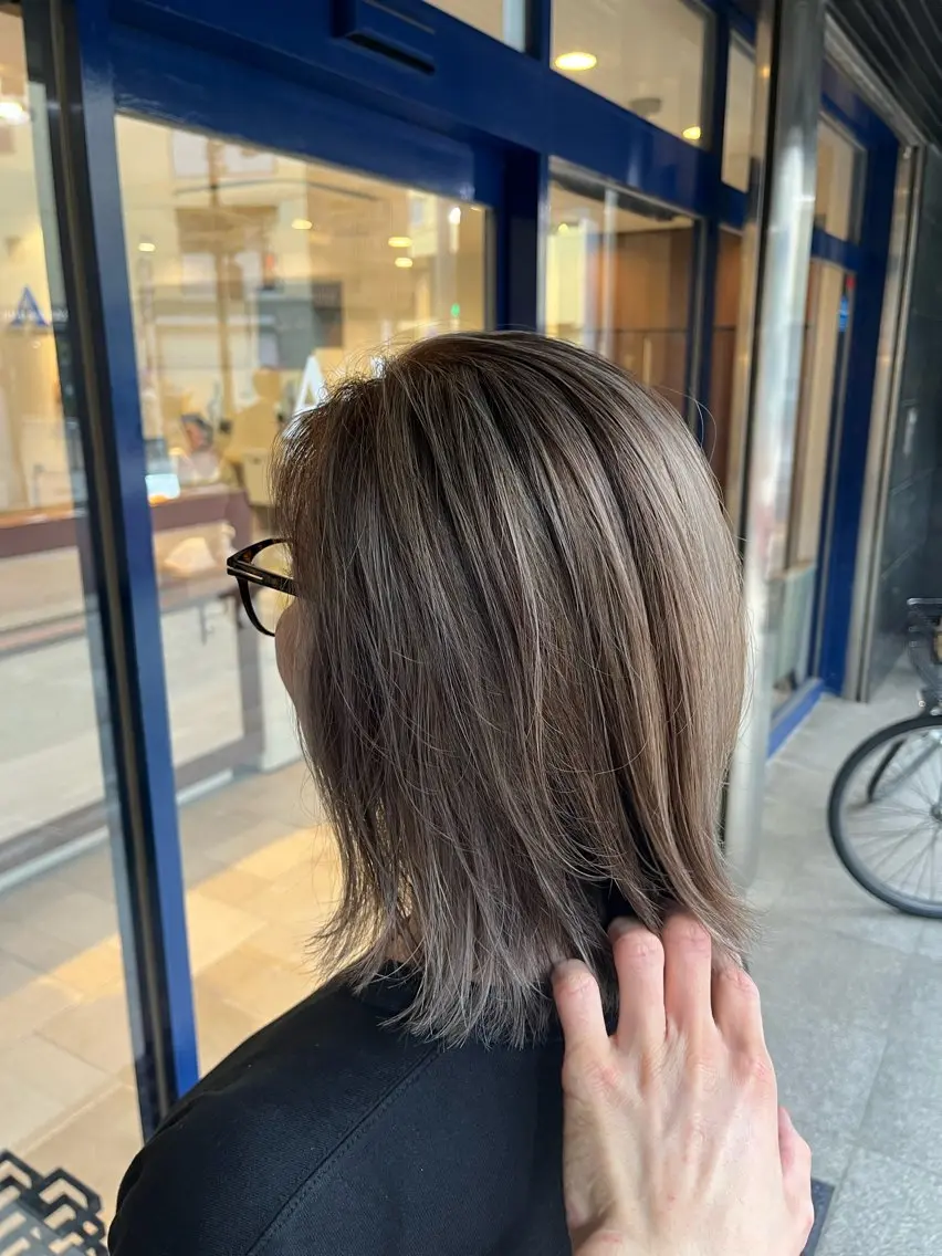 ミディアム カラー カット ヘアカラー 大人透明感艶カラー 寺田稜のヘアスタイル