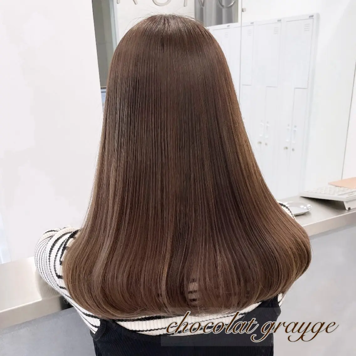 セミロング カット ヘアカラー トリートメント City/louwe 韓国レイヤーカットのヘアスタイル