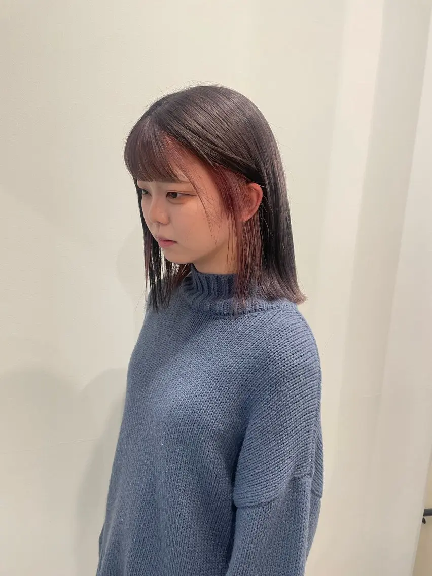 ミディアム カラー イヤリングカラー ヘアカラー 渋谷 留菜のヘアスタイル