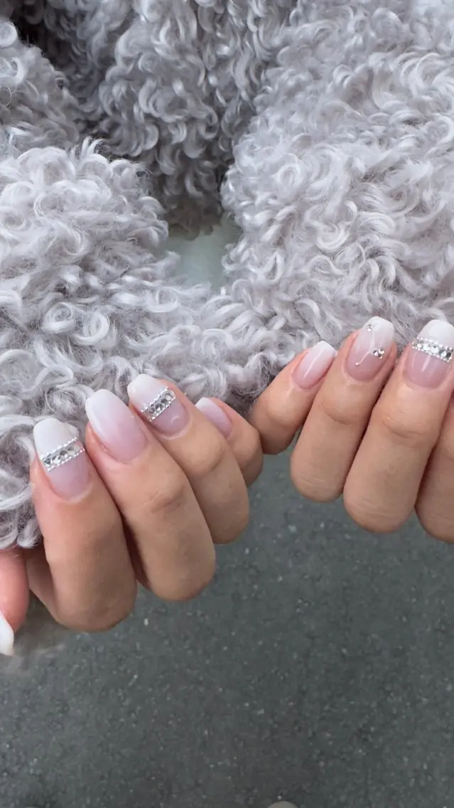 ネイル フラッシュネイル 韓国ネイル ラメ(グリッター) ラメグラデーション マグネットネイル ハンドネイル MH_ Nailのネイルデザイン