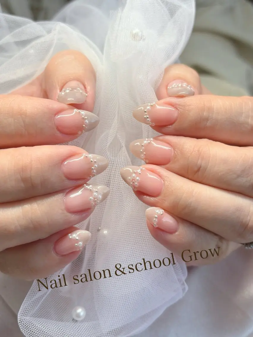ネイル フレンチネイル ジェルネイル マグネットネイル マグネットフレンチ パラジェル ハンドネイル Nail&eye Grow 武蔵藤沢店のネイルデザイン