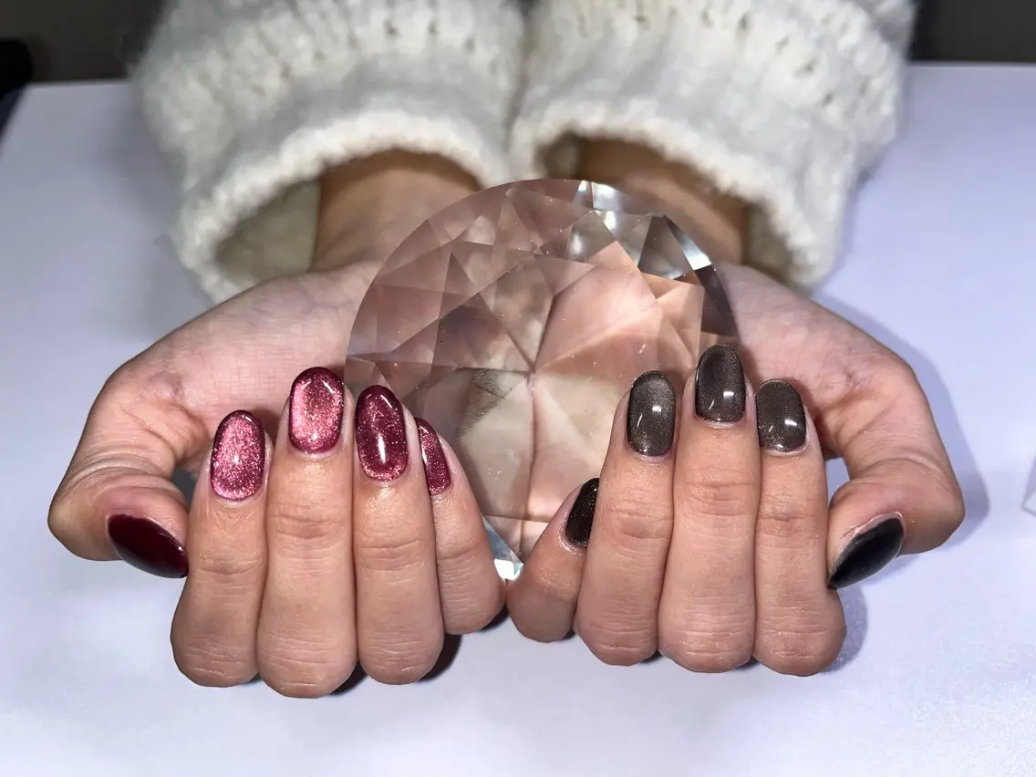 ネイル マグネットネイル ニュアンスネイル オフィスネイル ワンカラーネイル シンプルネイル プライベートサロン N's Nailのネイルデザイン