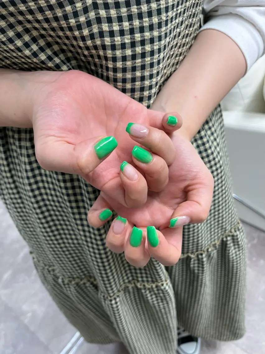 ネイル フレンチネイル シンプルネイル 夏ネイル chai 上本町 sakuraのネイルデザイン