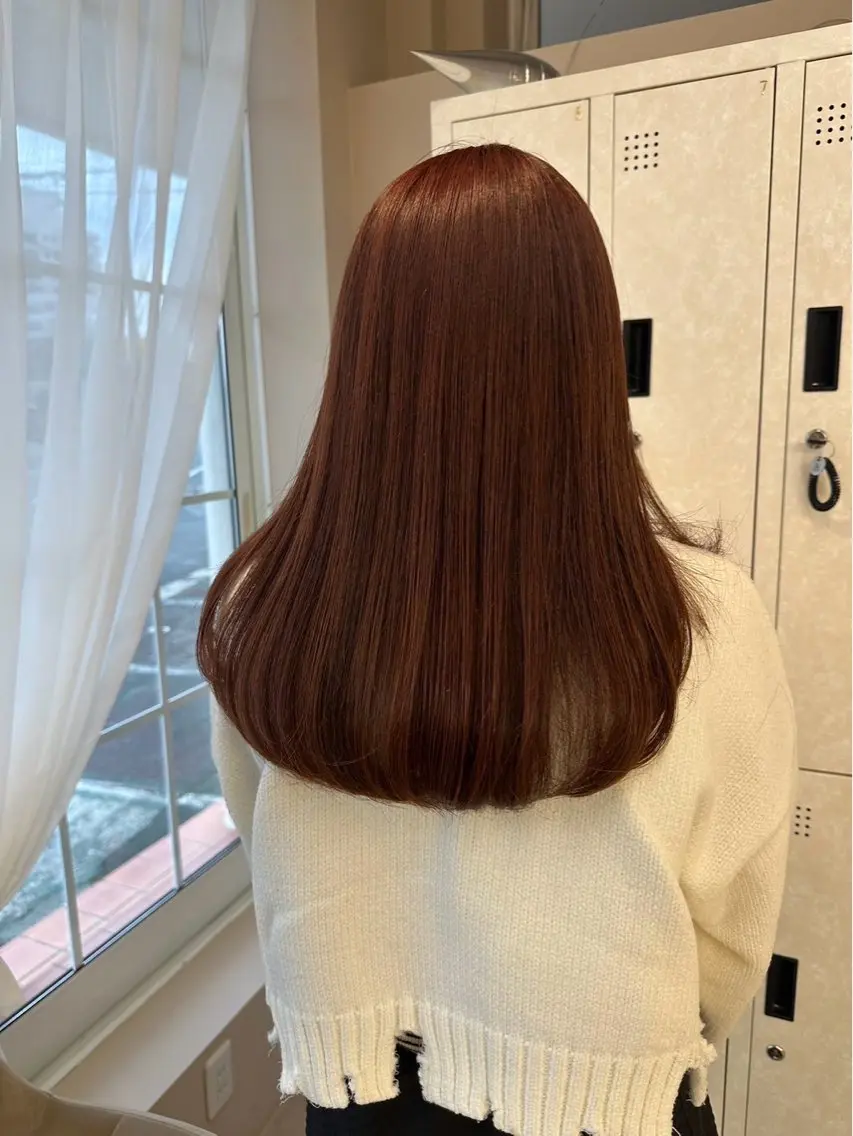 カラー ヘアカラー rilliant 胡桃のヘアスタイル