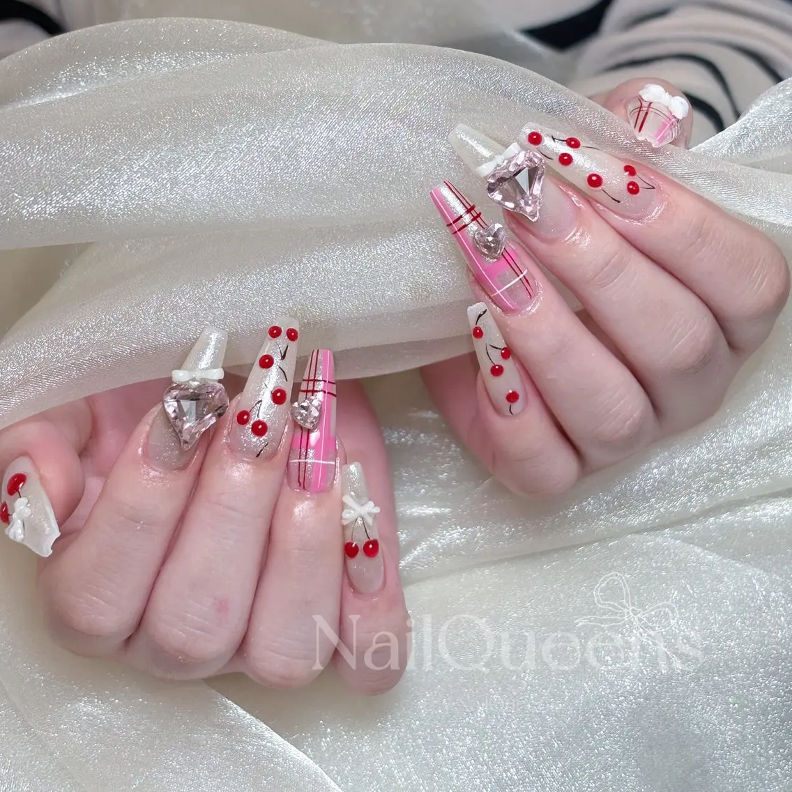 ネイル ハンドネイル ネイル👑クイーンズ NailQueensのネイルデザイン